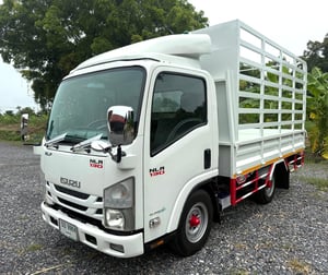 NLR130 แรง ปี 2561 (รถห้างแท้) (4 ล้อ - ไม่ติดเวลา) (รถมือเดียวป้ายแดง) (กระบะเหล็กใหม่ ยาว 3.5 เมตร) เครื่องดี คัสซีสวย แอร์เย็น พ.เพาเวอร์ ก.ไฟฟ้า พวงมาลัย Airbag วิทยุ USB MP3 รถถูกคัดสรรผ่านมาตรฐาน รถสวยมาก