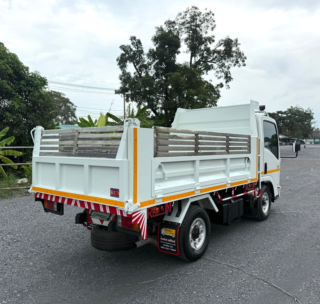 ( กระบะดั้ม เลขไมล์ 39,xxx ) NLR130 ปี 2564 (รถห้างแท้) (4 ล้อ - ไม่ติดเวลา) (รถมือเดียวป้ายแดง) เครื่องดี คัสซีสวย แอร์เย็น พ.เพาเวอร์ ก.ไฟฟ้า พวงมาลัย Airbag วิทยุ USB MP3 รถถูกคัดสรรผ่านมาตรฐาน รถสวยมาก