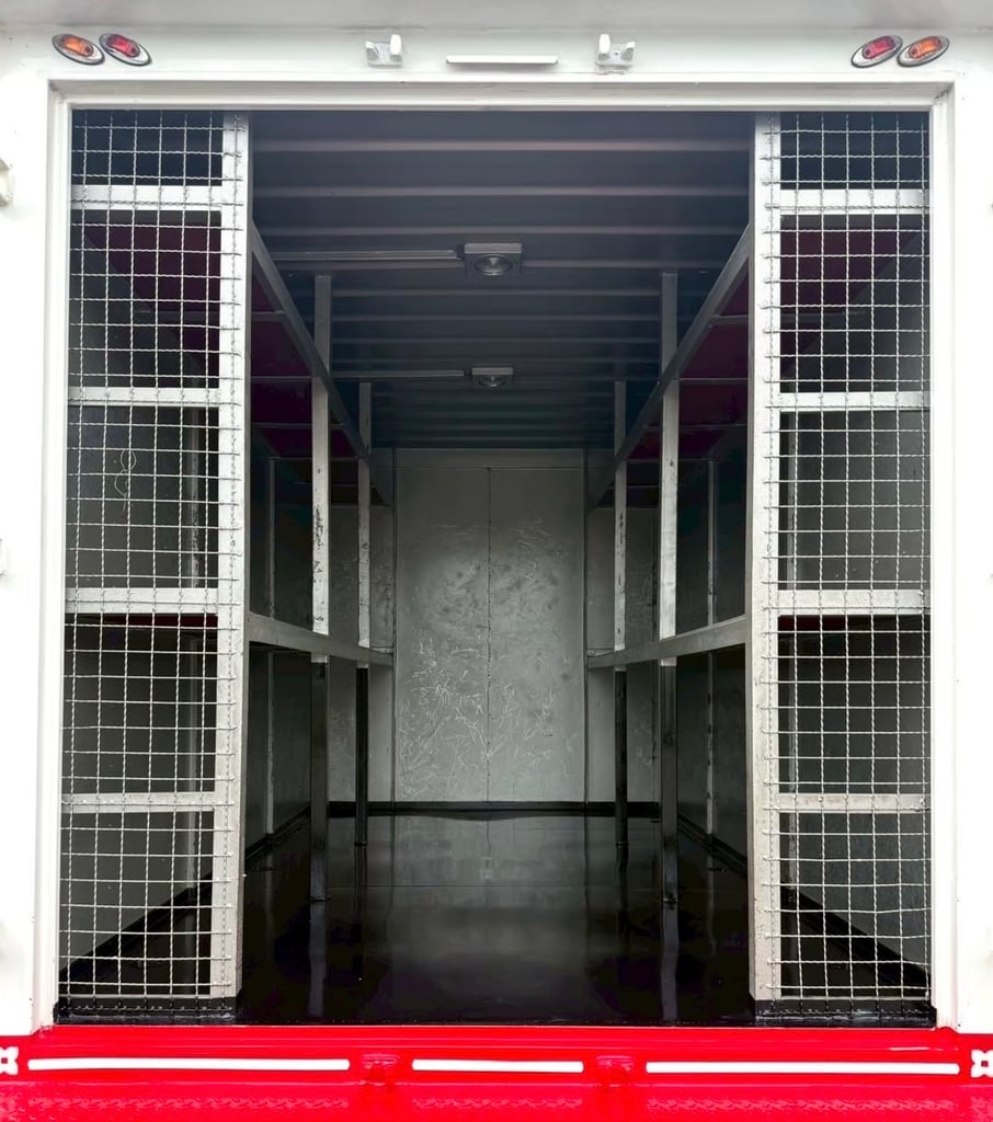 NLR130 ปี 2020 (4 ล้อ - ไม่ติดเวลา) (รถมือเดียวป้ายแดง) (ตู้แห้ง+เปิดท้าย) เครื่องดี คัสซีสวย แอร์เย็น พ.เพาเวอร์ ก.ไฟฟ้า พวงมาลัย Airbag วิทยุ USB MP3 รถถูกคัดสรรผ่านมาตรฐาน NLR130 ปี 2020 (4 ล้อ - ไม่ติดเวลา) (รถมือเดียวป้ายแดง) (ตู้แห้ง+เปิดท้าย) เครื่องดี คัสซีสวย แอร์เย็น พ.เพาเวอร์ ก.ไฟฟ้า พวงมาลัย Airbag วิทยุ USB MP3 รถถูกคัดสรรผ่านมาตรฐาน