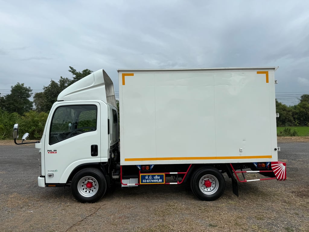 NLR130 ปี 2020 (4 ล้อ - ไม่ติดเวลา) (รถมือเดียวป้ายแดง) (ตู้แห้ง+เปิดท้าย) เครื่องดี คัสซีสวย แอร์เย็น พ.เพาเวอร์ ก.ไฟฟ้า พวงมาลัย Airbag วิทยุ USB MP3 รถถูกคัดสรรผ่านมาตรฐาน NLR130 ปี 2020 (4 ล้อ - ไม่ติดเวลา) (รถมือเดียวป้ายแดง) (ตู้แห้ง+เปิดท้าย) เครื่องดี คัสซีสวย แอร์เย็น พ.เพาเวอร์ ก.ไฟฟ้า พวงมาลัย Airbag วิทยุ USB MP3 รถถูกคัดสรรผ่านมาตรฐาน