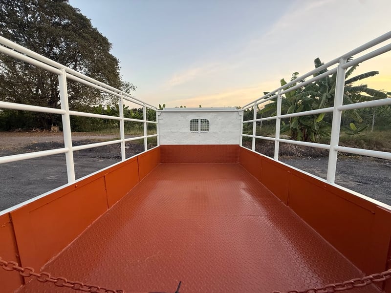 ISUZU NKR (รถห้างแท้) (ตาเพชร) เครื่อง 100 แรง เทอร์โบ (4 ล้อ-ไม่ติดเวลา) (กระบะพื้นเหล็ก+คอกเหล็ก) เครื่องดี คัสซีสวย แอร์เย็น ☎️ 086-337-7933 ก้าว ISUZU NKR (รถห้างแท้) (ตาเพชร) เครื่อง 100 แรง เทอร์โบ (4 ล้อ-ไม่ติดเวลา) (กระบะพื้นเหล็ก+คอกเหล็ก) เครื่องดี คัสซีสวย แอร์เย็น ☎️ 086-337-7933 ก้าว