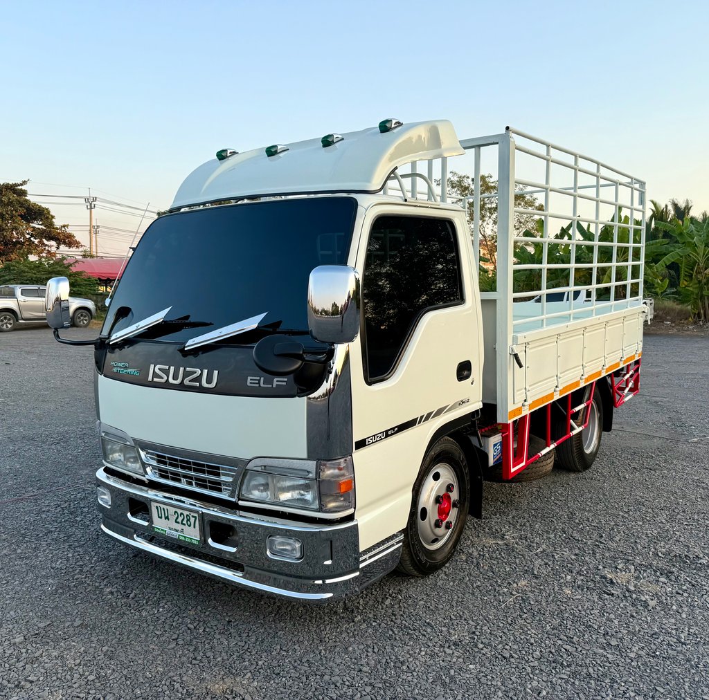 ISUZU NKR 120 แรง ปี 2553 (4 ล้อ-ไม่ติดเวลา) (กระบะ+คอก) เครื่องดี คัสซีสวย แอร์เย็น รถสวย พร้อมใช้งานทันที