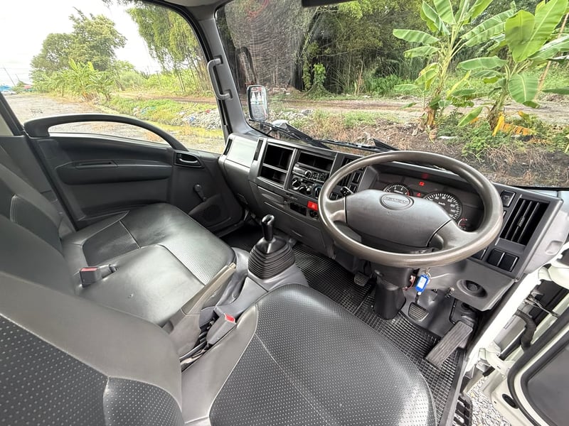 NLR130 แรง ปี 2559 (รถห้างแท้) (4 ล้อ - ไม่ติดเวลา) (รถมือเดียวป้ายแดง) (ตู้แห้ง+เปิดท้าย) เครื่องดี คัสซีสวย แอร์เย็น พ.เพาเวอร์ วิทยุ USB MP3 รถถูกคัดสรรผ่านมาตรฐาน รถสวยมาก NLR130 แรง ปี 2559 (รถห้างแท้) (4 ล้อ - ไม่ติดเวลา) (รถมือเดียวป้ายแดง) (ตู้แห้ง+เปิดท้าย) เครื่องดี คัสซีสวย แอร์เย็น พ.เพาเวอร์ วิทยุ USB MP3 รถถูกคัดสรรผ่านมาตรฐาน รถสวยมาก