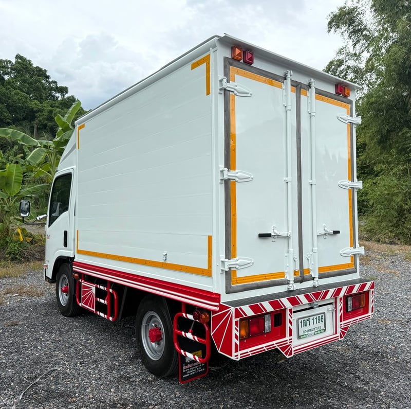 NLR130 แรง ปี 2559 (รถห้างแท้) (4 ล้อ - ไม่ติดเวลา) (รถมือเดียวป้ายแดง) (ตู้แห้ง+เปิดท้าย) เครื่องดี คัสซีสวย แอร์เย็น พ.เพาเวอร์ วิทยุ USB MP3 รถถูกคัดสรรผ่านมาตรฐาน รถสวยมาก NLR130 แรง ปี 2559 (รถห้างแท้) (4 ล้อ - ไม่ติดเวลา) (รถมือเดียวป้ายแดง) (ตู้แห้ง+เปิดท้าย) เครื่องดี คัสซีสวย แอร์เย็น พ.เพาเวอร์ วิทยุ USB MP3 รถถูกคัดสรรผ่านมาตรฐาน รถสวยมาก