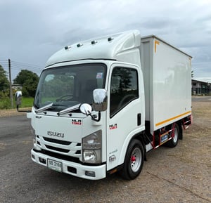 NLR130 ปี 2020 (4 ล้อ - ไม่ติดเวลา) (รถมือเดียวป้ายแดง) (ตู้แห้ง+เปิดท้าย) เครื่องดี คัสซีสวย แอร์เย็น พ.เพาเวอร์ ก.ไฟฟ้า พวงมาลัย Airbag วิทยุ USB MP3 รถถูกคัดสรรผ่านมาตรฐาน NLR130 ปี 2020 (4 ล้อ - ไม่ติดเวลา) (รถมือเดียวป้ายแดง) (ตู้แห้ง+เปิดท้าย) เครื่องดี คัสซีสวย แอร์เย็น พ.เพาเวอร์ ก.ไฟฟ้า พวงมาลัย Airbag วิทยุ USB MP3 รถถูกคัดสรรผ่านมาตรฐาน