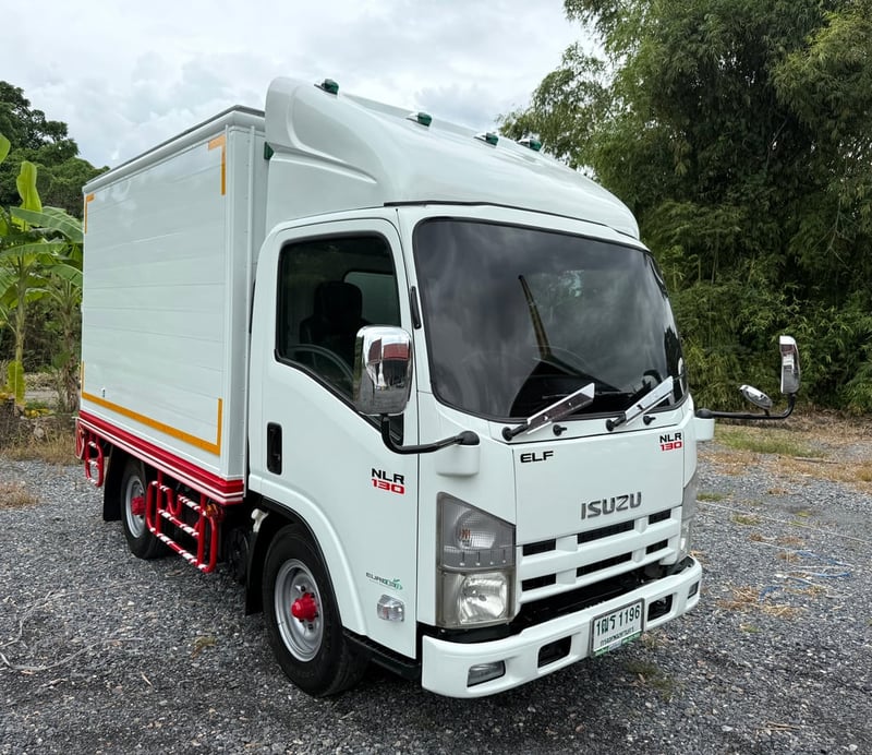 NLR130 แรง ปี 2559 (รถห้างแท้) (4 ล้อ - ไม่ติดเวลา) (รถมือเดียวป้ายแดง) (ตู้แห้ง+เปิดท้าย) เครื่องดี คัสซีสวย แอร์เย็น พ.เพาเวอร์ วิทยุ USB MP3 รถถูกคัดสรรผ่านมาตรฐาน รถสวยมาก NLR130 แรง ปี 2559 (รถห้างแท้) (4 ล้อ - ไม่ติดเวลา) (รถมือเดียวป้ายแดง) (ตู้แห้ง+เปิดท้าย) เครื่องดี คัสซีสวย แอร์เย็น พ.เพาเวอร์ วิทยุ USB MP3 รถถูกคัดสรรผ่านมาตรฐาน รถสวยมาก