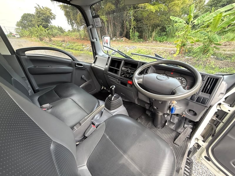 NLR130 แรง ปี 2559 (รถห้างแท้) (4 ล้อ - ไม่ติดเวลา) (รถมือเดียวป้ายแดง) (ตู้แห้ง+เปิดท้าย) เครื่องดี คัสซีสวย แอร์เย็น พ.เพาเวอร์ วิทยุ USB MP3 รถถูกคัดสรรผ่านมาตรฐาน รถสวยมาก NLR130 แรง ปี 2559 (รถห้างแท้) (4 ล้อ - ไม่ติดเวลา) (รถมือเดียวป้ายแดง) (ตู้แห้ง+เปิดท้าย) เครื่องดี คัสซีสวย แอร์เย็น พ.เพาเวอร์ วิทยุ USB MP3 รถถูกคัดสรรผ่านมาตรฐาน รถสวยมาก