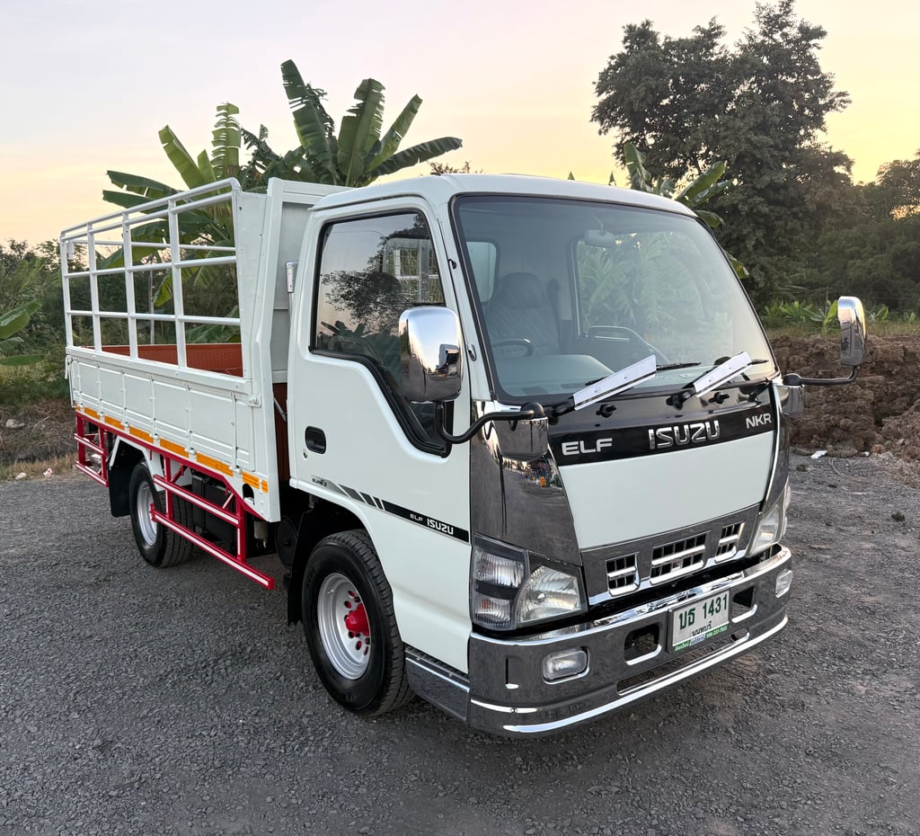 ISUZU NKR (รถห้างแท้) (ตาเพชร) เครื่อง 100 แรง เทอร์โบ (4 ล้อ-ไม่ติดเวลา) (กระบะพื้นเหล็ก+คอกเหล็ก) เครื่องดี คัสซีสวย แอร์เย็น ☎️ 086-337-7933 ก้าว ISUZU NKR (รถห้างแท้) (ตาเพชร) เครื่อง 100 แรง เทอร์โบ (4 ล้อ-ไม่ติดเวลา) (กระบะพื้นเหล็ก+คอกเหล็ก) เครื่องดี คัสซีสวย แอร์เย็น ☎️ 086-337-7933 ก้าว
