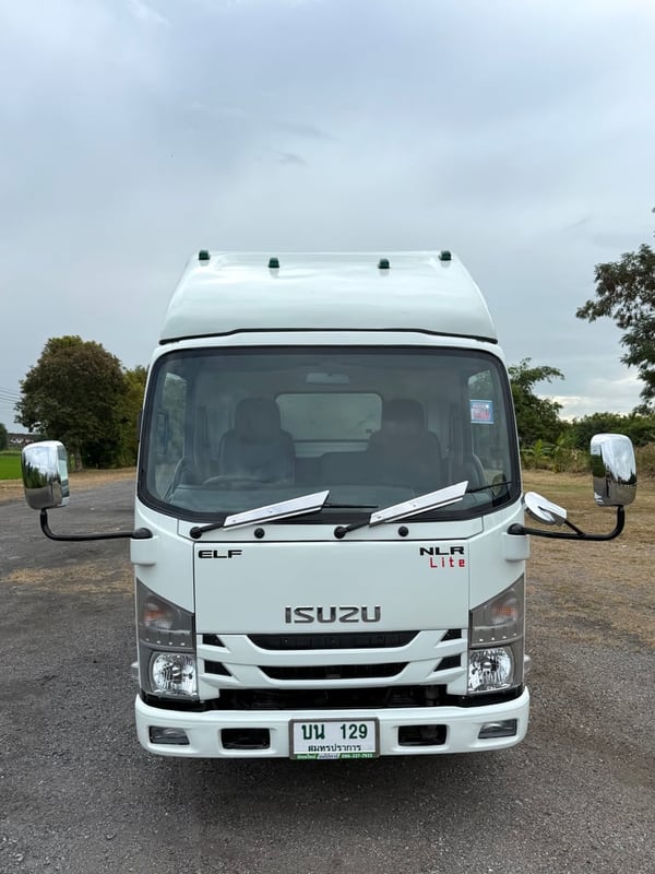 NLR Lite ปี 2021 (4 ล้อ - ไม่ติดเวลา) (รถมือเดียวป้ายแดง) (ตู้แห้ง+เปิดท้าย) เครื่องดี คัสซีสวย แอร์เย็น พ.เพาเวอร์ ก.ไฟฟ้า พวงมาลัย Airbag วิทยุ USB MP3 รถถูกคัดสรรผ่านมาตรฐาน NLR Lite ปี 2021 (4 ล้อ - ไม่ติดเวลา) (รถมือเดียวป้ายแดง) (ตู้แห้ง+เปิดท้าย) เครื่องดี คัสซีสวย แอร์เย็น พ.เพาเวอร์ ก.ไฟฟ้า พวงมาลัย Airbag วิทยุ USB MP3 รถถูกคัดสรรผ่านมาตรฐาน