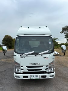 NLR Lite ปี 2021 (4 ล้อ - ไม่ติดเวลา) (รถมือเดียวป้ายแดง) (ตู้แห้ง+เปิดท้าย) เครื่องดี คัสซีสวย แอร์เย็น พ.เพาเวอร์ ก.ไฟฟ้า พวงมาลัย Airbag วิทยุ USB MP3 รถถูกคัดสรรผ่านมาตรฐาน NLR Lite ปี 2021 (4 ล้อ - ไม่ติดเวลา) (รถมือเดียวป้ายแดง) (ตู้แห้ง+เปิดท้าย) เครื่องดี คัสซีสวย แอร์เย็น พ.เพาเวอร์ ก.ไฟฟ้า พวงมาลัย Airbag วิทยุ USB MP3 รถถูกคัดสรรผ่านมาตรฐาน