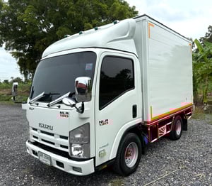 NLR130 แรง ปี 2559 (รถห้างแท้) (4 ล้อ - ไม่ติดเวลา) (รถมือเดียวป้ายแดง) (ตู้แห้ง+เปิดท้าย) เครื่องดี คัสซีสวย แอร์เย็น พ.เพาเวอร์ วิทยุ USB MP3 รถถูกคัดสรรผ่านมาตรฐาน รถสวยมาก NLR130 แรง ปี 2559 (รถห้างแท้) (4 ล้อ - ไม่ติดเวลา) (รถมือเดียวป้ายแดง) (ตู้แห้ง+เปิดท้าย) เครื่องดี คัสซีสวย แอร์เย็น พ.เพาเวอร์ วิทยุ USB MP3 รถถูกคัดสรรผ่านมาตรฐาน รถสวยมาก