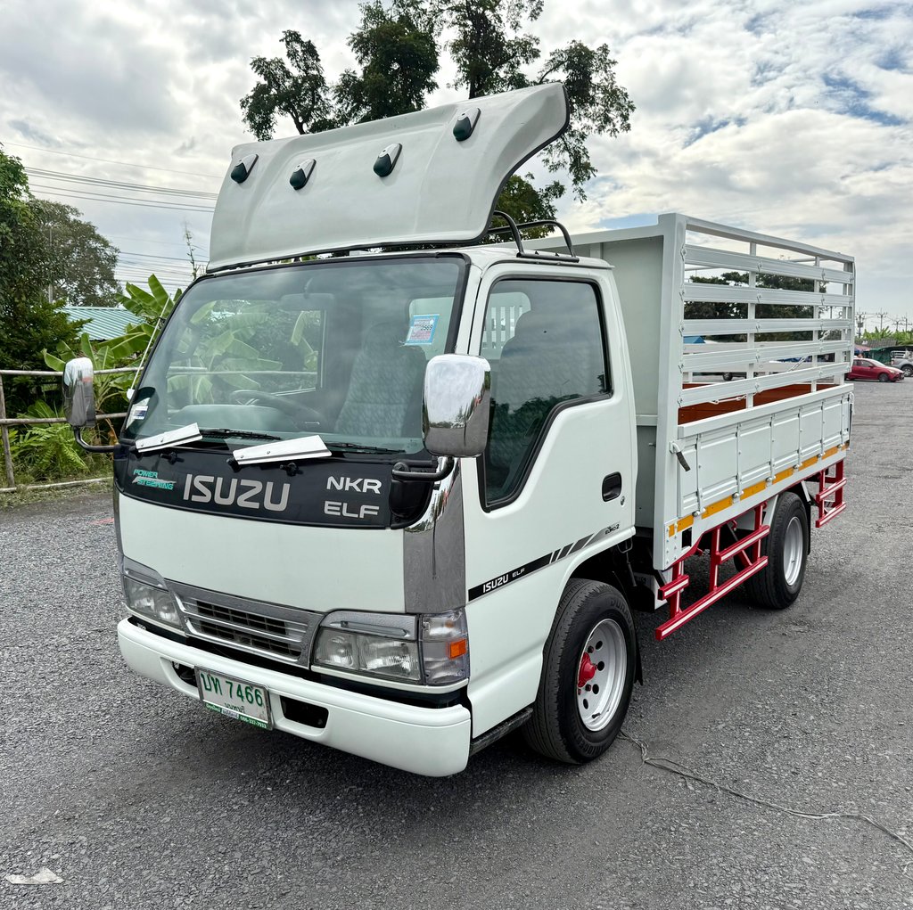 ISUZU NKR 120 แรง ปี 2555 (4 ล้อ-ไม่ติดเวลา) (กระบะ+คอก) เครื่องดี คัสซีสวย แอร์เย็น รถสวย พร้อมใช้งานทันที