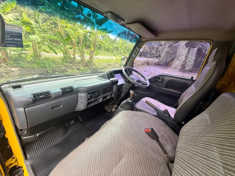 NKR 100 แรง (การ์ตูน) (4 ล้อ - ป้ายเล็กไม่ติดเวลา) (กระบะ+ตู้ทึบ) (กระทะผ่า+ยางดี 4 เส้น) (แบตเตอรี่ใหม่) เครื่องดี คัสซีสวย แอร์เย็น พร้อมโอน