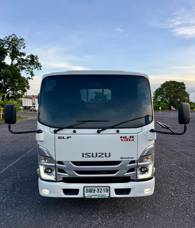 ( เลขไมล์ 23,XXX เกียร์ออโต้ ) NLR130 ปี 2566 ไฟหน้า LED TECH (4 ล้อ - ไม่ติดเวลา) (รถมือเดียวป้ายแดง) (กระบะ+เปิด 3 ด้าน) เครื่องดี คัสซีสวย แอร์เย็น พ.เพาเวอร์ ก.ไฟฟ้า พวงมาลัย Airbag วิทยุ USB MP3 รถถูกคัดสรรผ่านมาตรฐาน ( เลขไมล์ 23,XXX เกียร์ออโต้ ) NLR130 ปี 2566 ไฟหน้า LED TECH (4 ล้อ - ไม่ติดเวลา) (รถมือเดียวป้ายแดง) (กระบะ+เปิด 3 ด้าน) เครื่องดี คัสซีสวย แอร์เย็น พ.เพาเวอร์ ก.ไฟฟ้า พวงมาลัย Airbag วิทยุ USB MP3 รถถูกคัดสรรผ่านมาตรฐาน