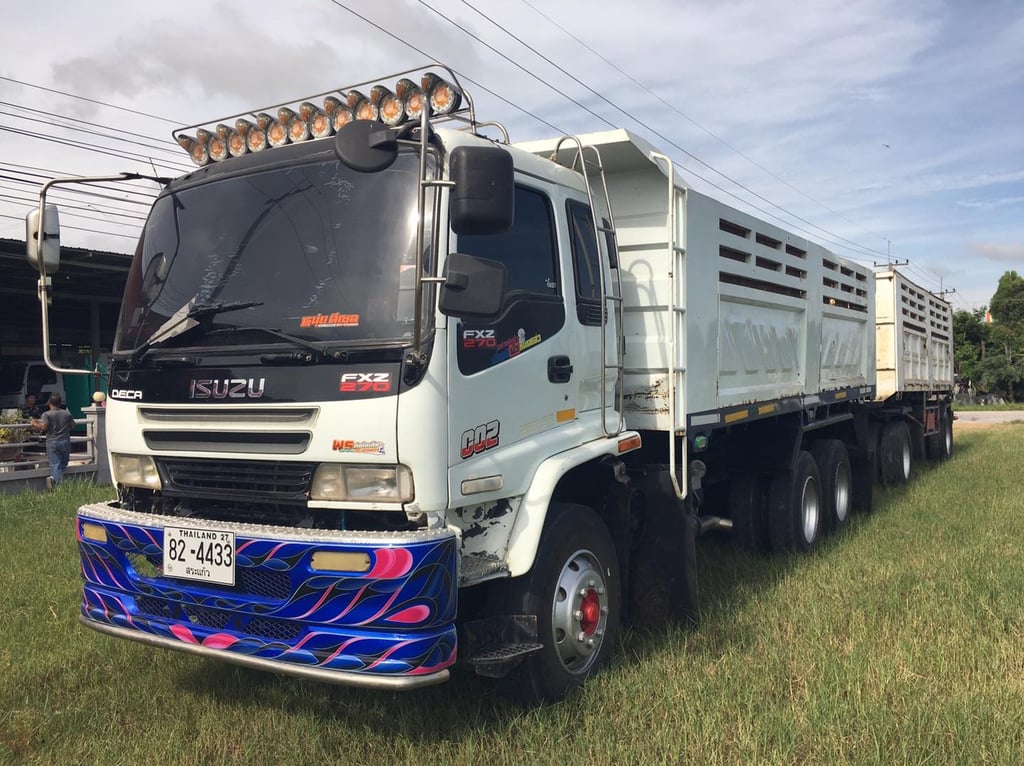 ขายรถพ่วงดั้มเดก้า270 ปี45 ราคา 1,150,000 ขายรถพ่วงดั้มเดก้า270 ปี45 ราคา 1,150,000