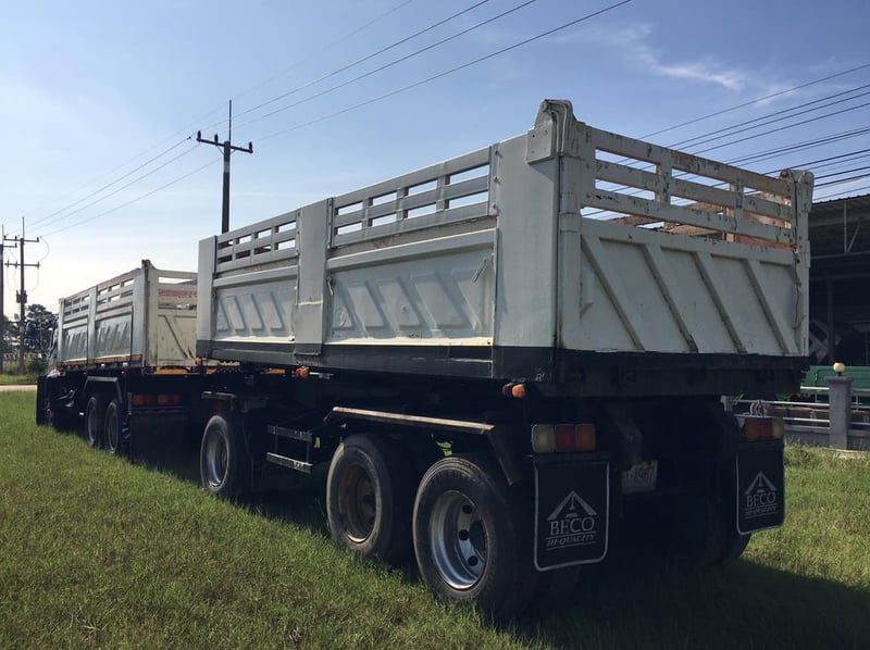 ขายรถดั้มพ่วงแม่ลูก 1,200,000 สภาพสวยๆพร้อมใช้งาน สนใจติดต่อ 090-8588220 เฮียณรงค์ 