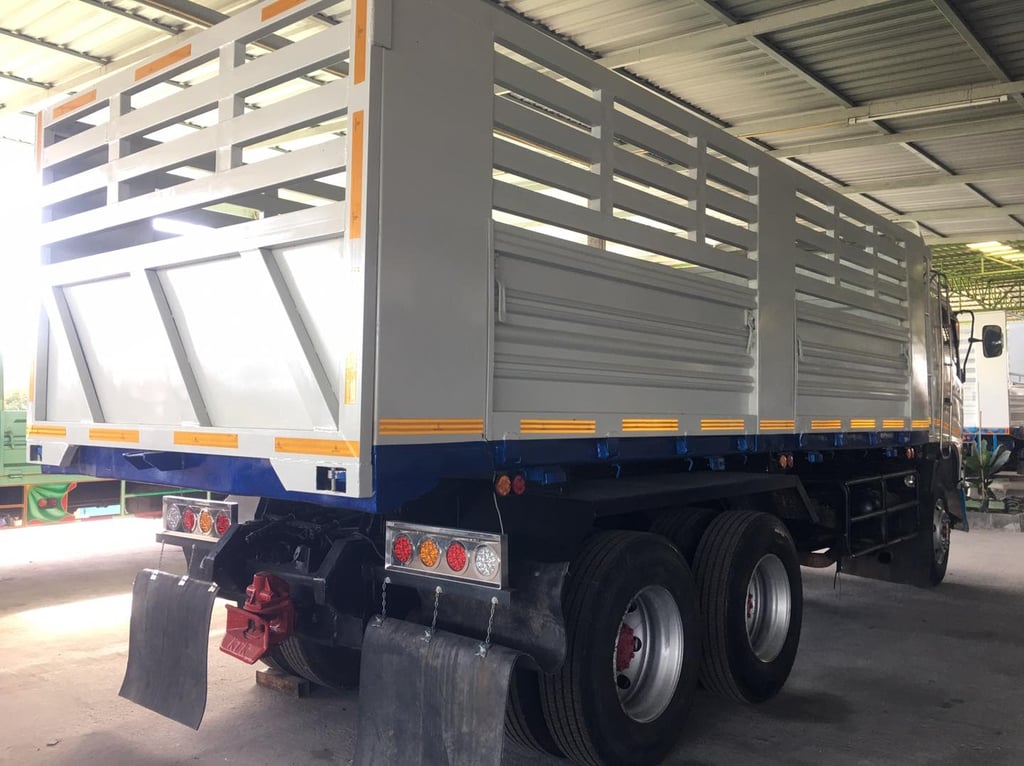 HINO 344แรง ปี55 เบรกแห้ง มีระบบลากพ่วง ราคา 1,250,000  HINO 344แรง ปี55 เบรกแห้ง มีระบบลากพ่วง ราคา 1,250,000