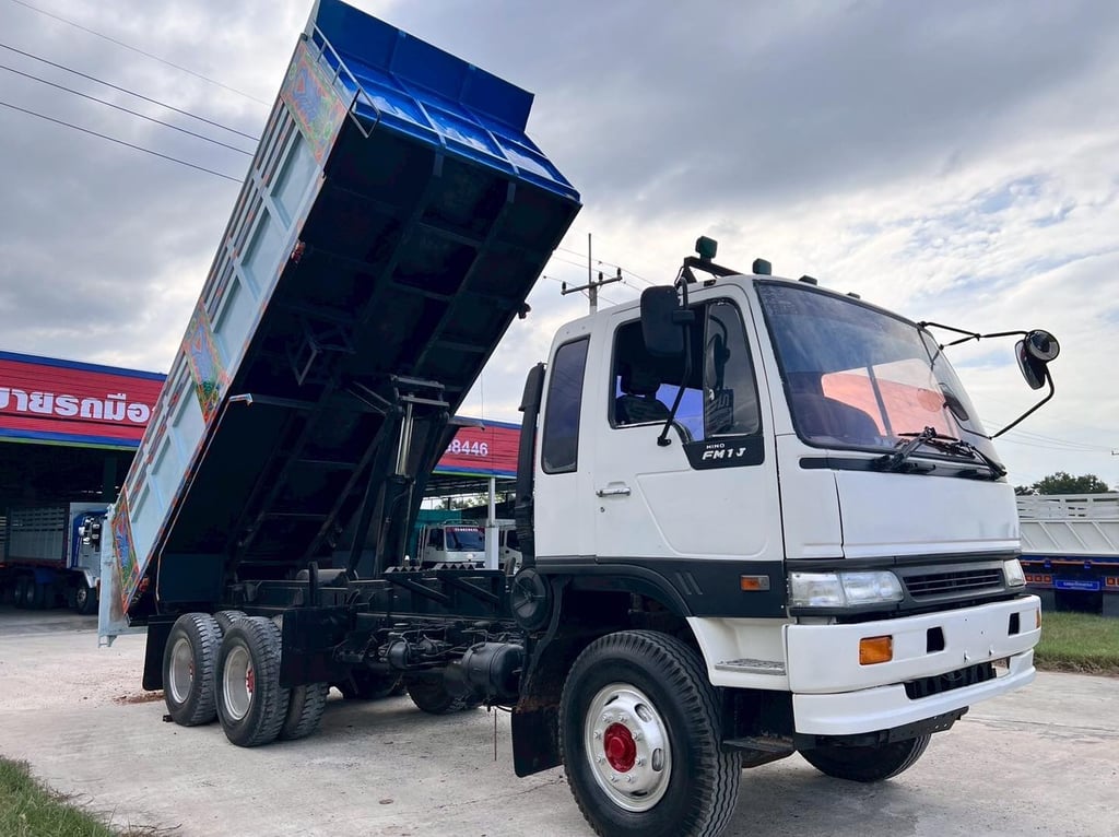 ขายรถดั้ม HINO FM1J 260แรง ดาวน์เริ่มต้นเพียง 100,000 บาท ขายรถดั้ม HINO FM1J 260แรง ดาวน์เริ่มต้นเพียง 100,000 บาท