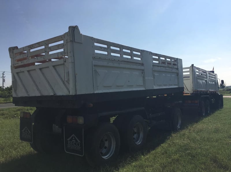 ขายรถดั้มพ่วงแม่ลูก 1,200,000 สภาพสวยๆพร้อมใช้งาน สนใจติดต่อ 090-8588220 เฮียณรงค์ 