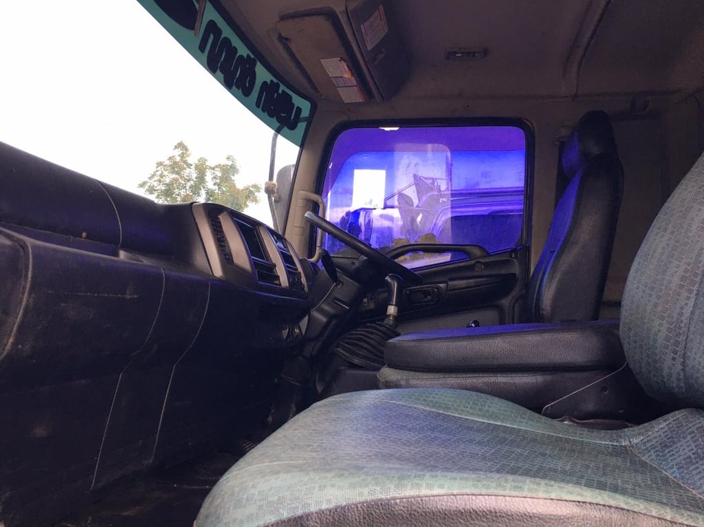 HINO MEGA 344ปี55 เบรกแห้งสภาพดีมีระบบลากพ่วง HINO MEGA 344ปี55 เบรกแห้งสภาพดีมีระบบลากพ่วง