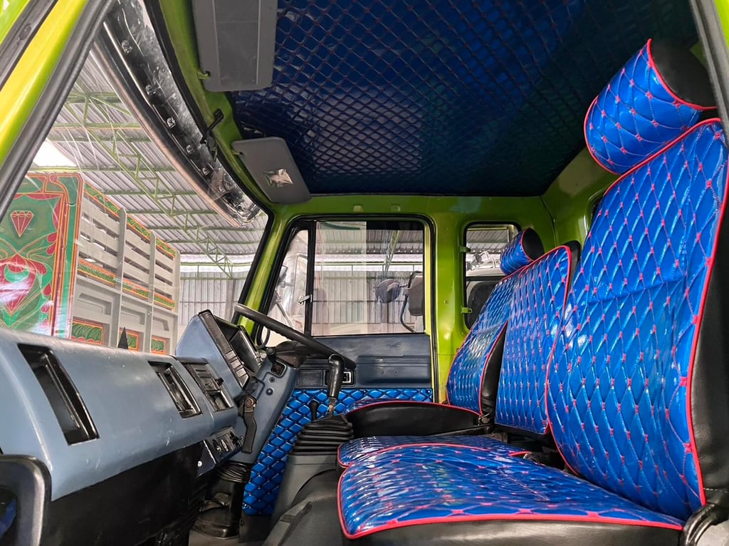 ขายรถเทรลเลอร์ขึ้นรถเกี่ยวข้าว ร็อกกี้195แรง