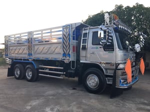 ขายรถดั้ม2เพลา ฮีโน่3เอ็ม 240แรง เกียร์อิตั้น แต่งเต็มลำ ราคา 780,000 เครดิตดีจัดได้เยอะ