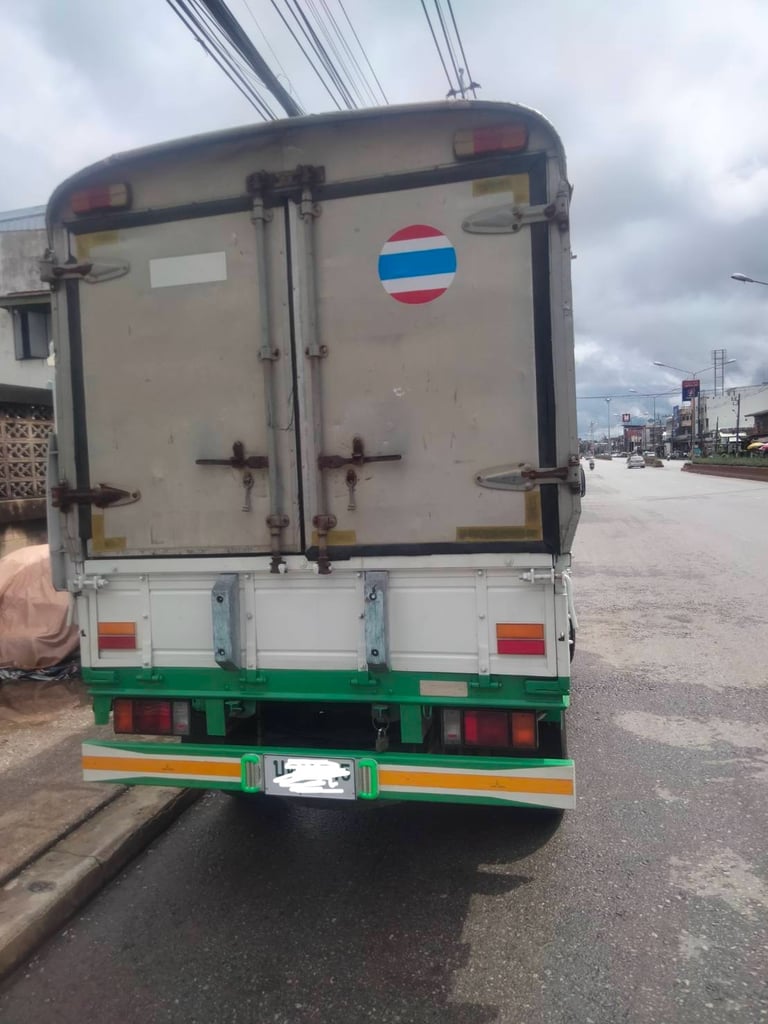 ขายด่วน!!! 4 ล้อ จัมโบ้ 100 แรง เทอร์โบ ป้ายเล็ก NKR ตาเพชร รถห้างแท้ ปี 50