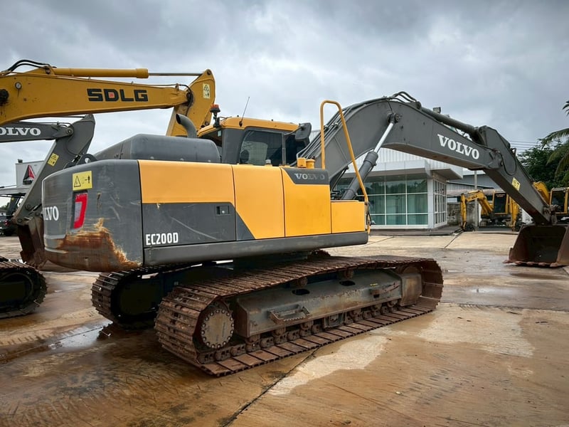 แม็คโคร Volvo EC200D รถสวย แม็คโคร Volvo EC200D รถสวย