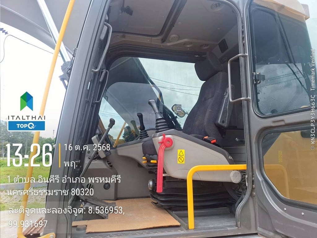 แม็คโคร VOLVO Ec200D ไมล์ 1,760ชม. แม็คโคร VOLVO Ec200D ไมล์ 1,760ชม.