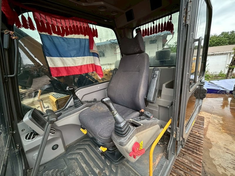 แม็คโคร Volvo EC200D รถสวย แม็คโคร Volvo EC200D รถสวย