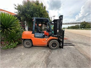 ฟอลคลิฟท์ 4 ตัน โตโยต้า มือสองสภาพดี!!