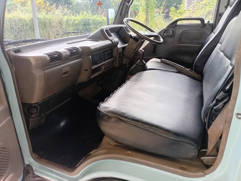 ISUZU NKR 4BE1 รถบบรทุก6ล้อ กระบะเหล็กรางทั้งคันท้ายลาดบรรทุกแม็คโครเล็กพร้อมใช้งาน ISUZU NKR 4BE1 รถบบรทุก6ล้อ กระบะเหล็กรางทั้งคันท้ายลาดบรรทุกแม็คโครเล็กพร้อมใช้งาน