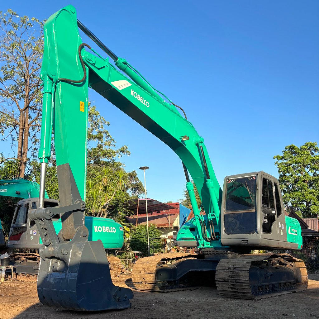 ขาย รถขุด KOBELCO SK200-5 SUPER มาร์คไฟว์