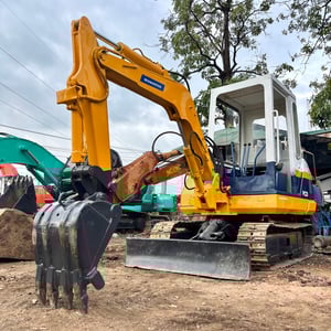 รถขุดเล็ก KOMATSU PC20-2 รถขุดเล็ก KOMATSU PC20-2