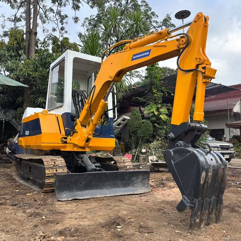 รถขุดเล็ก KOMATSU PC20-2 รถขุดเล็ก KOMATSU PC20-2