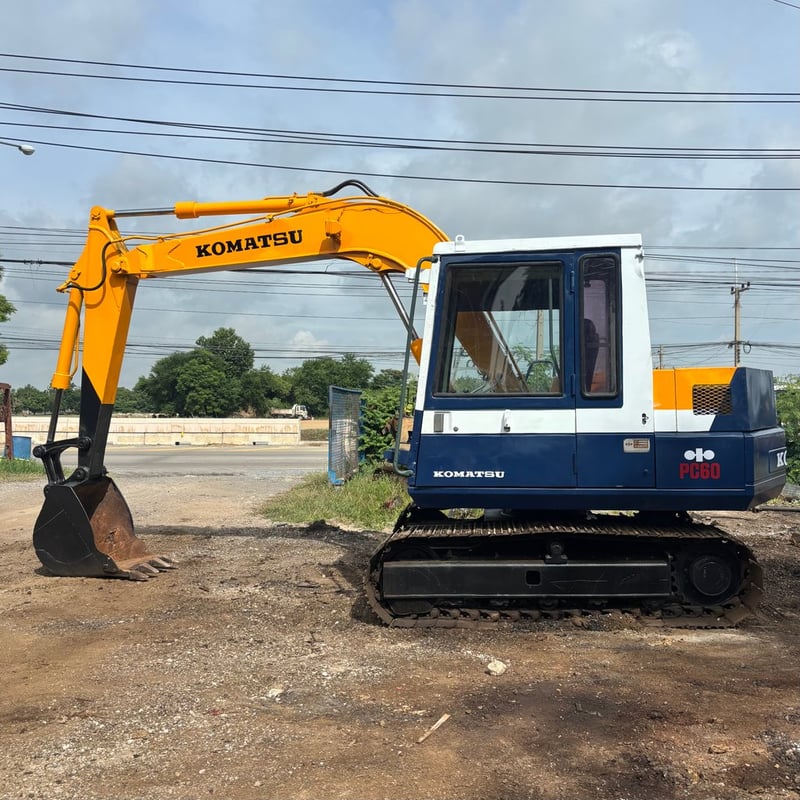 ขาย รถขุด KOMATSU PC60-5