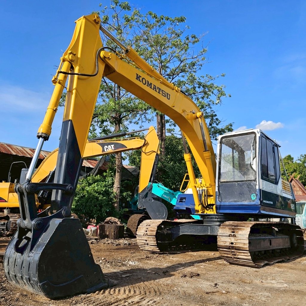 ขาย รถขุด KOMATSU PC100-5