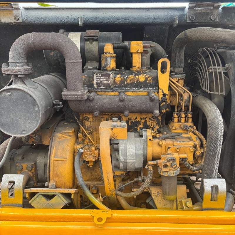 รถขุดเล็ก KOMATSU PC20-2 รถขุดเล็ก KOMATSU PC20-2