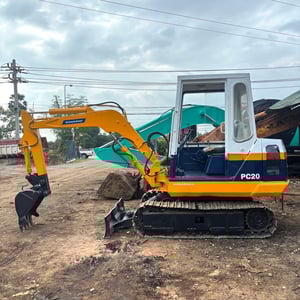 รถขุดเล็ก KOMATSU PC20-2 รถขุดเล็ก KOMATSU PC20-2