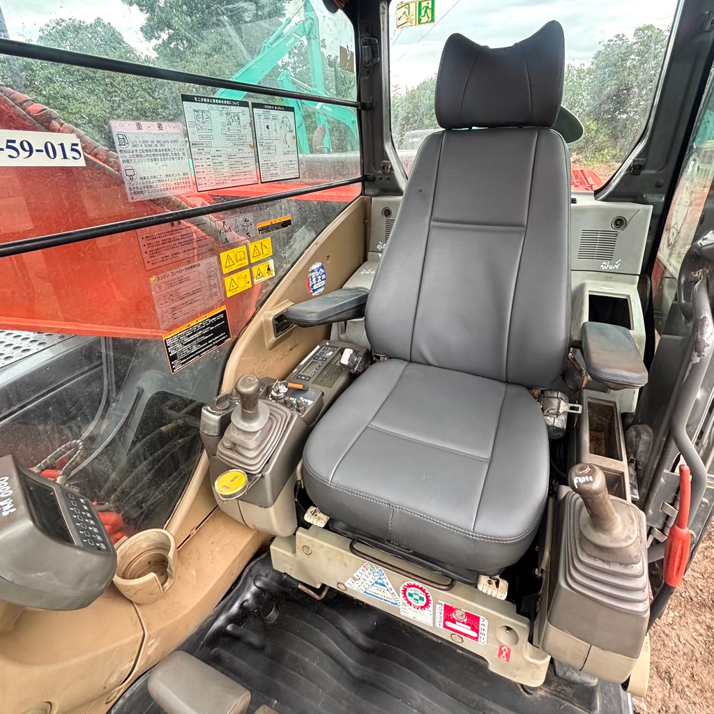 ขาย รถขุด HITACHI ZX200-3LC