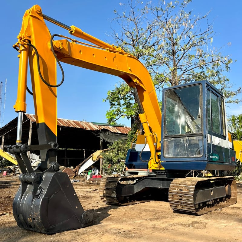 ขาย รถขุด KOMATSU PC60-5 