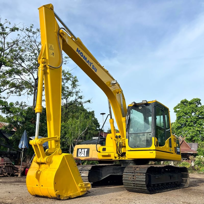 แบคโฮ KOMATSU PC130-8