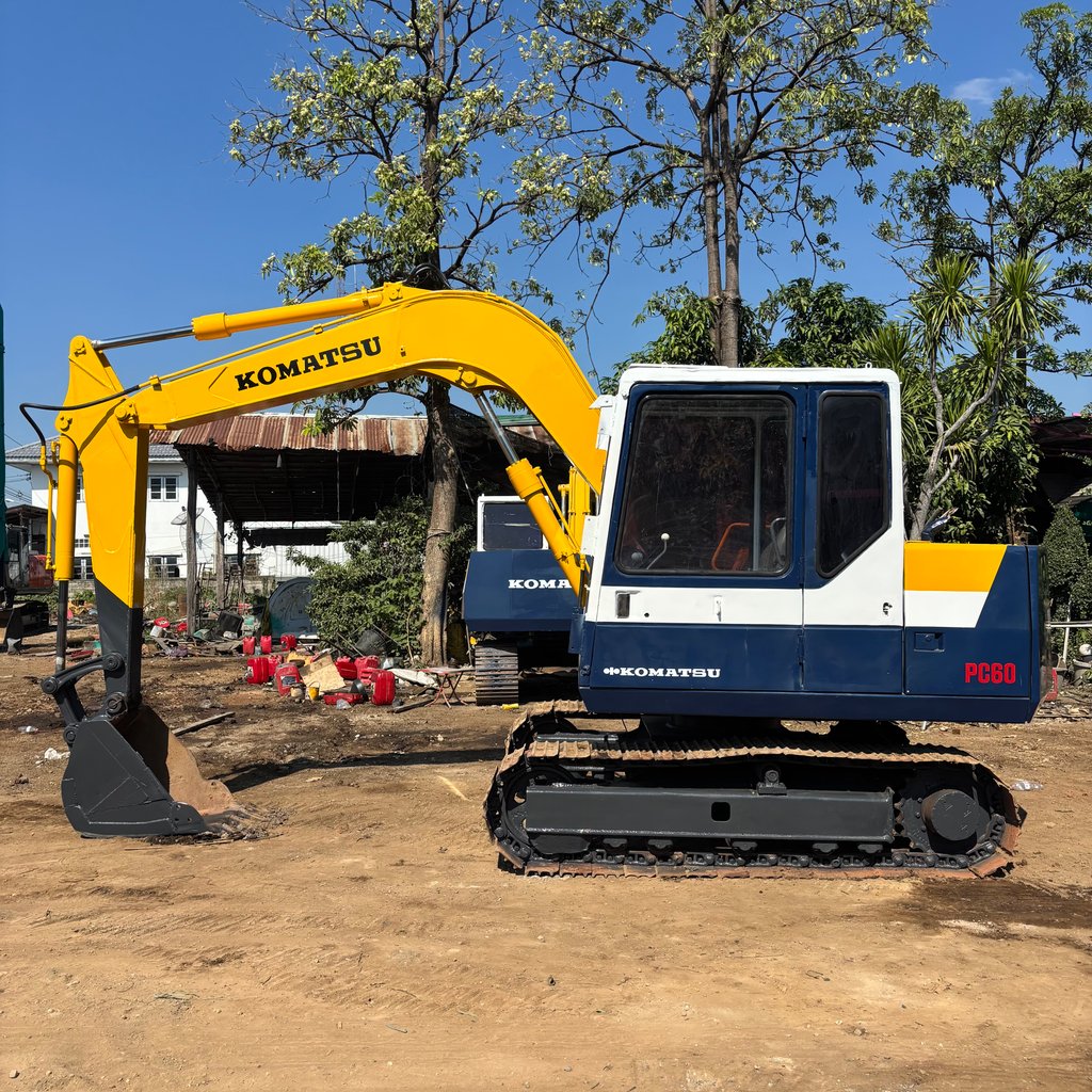 ขาย รถขุด KOMATSU PC60-6