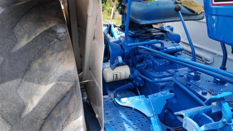 ขายรถไถฟอร์ด6600