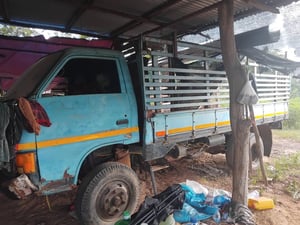 ขายหกล้อฝาขาว