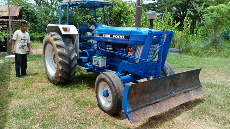 ขายรถไถฟอร์ด6600