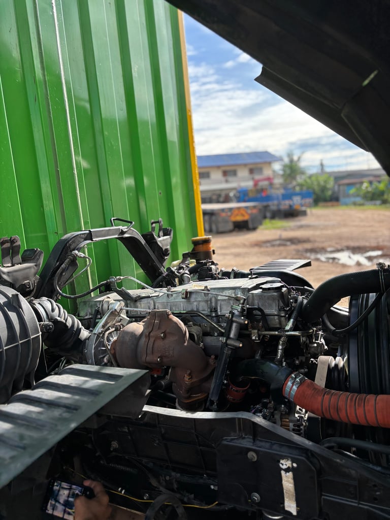 ขาย อีซูซุFTR240 ตู้ 10 บาน ขาย อีซูซุFTR240 ตู้ 10 บาน