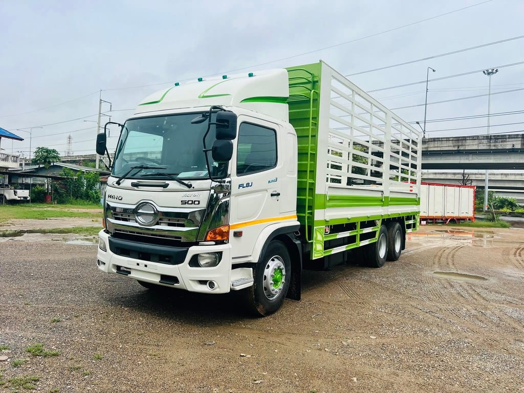HINO FL 260แรงม้า รถบรรทุก 10ล้อ กระบะคอกสูง ปี2017 เลขไมล์ 400,000 กม.