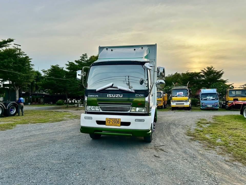 อีซุ 230 แรง คอกสูง เพลาเดียว อีซุ 230 แรง คอกสูง เพลาเดียว