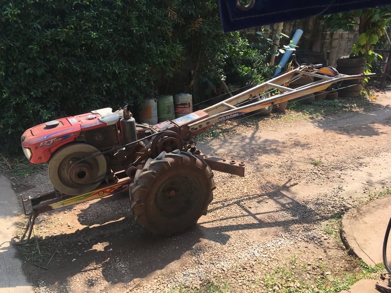 ขายรถไถเดินตามเครื่องkubota Rt120โครงกระทิงแดงks72หางเทาพร้อมล้อยางขอบ14ราคา39,000บาทสนใจติดต่อ088-9049322